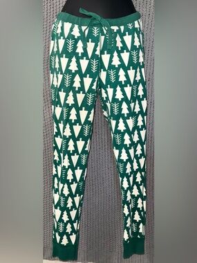 Hanna Anderson Adult Size Medium ChristmasTree pajama pants (UNISEX)